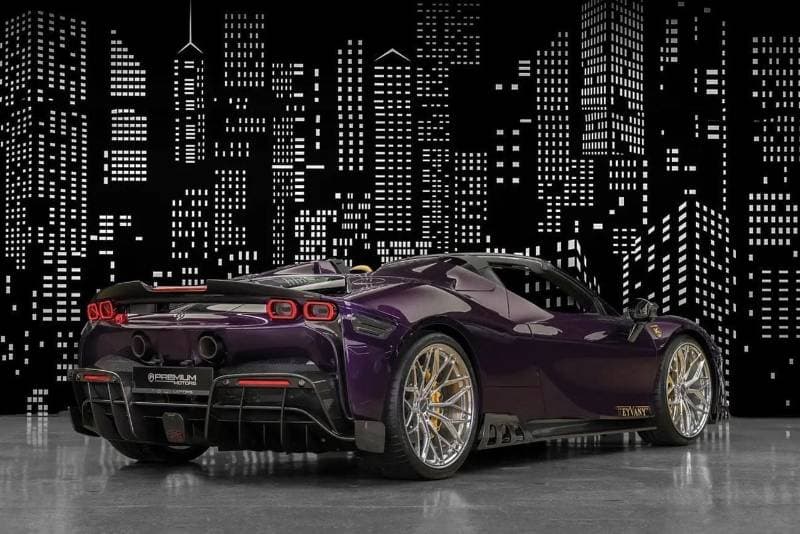 2025 Ferrari SF90 SPIDER thumbnail 2
