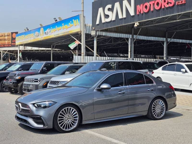 2023 Mercedes Benz C300 thumbnail 3