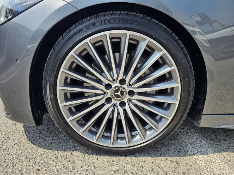 2023 Mercedes Benz C300 thumbnail 7