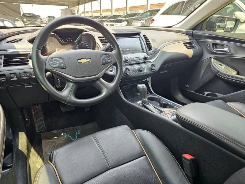 2015 Chevrolet Impala LTZ thumbnail 8