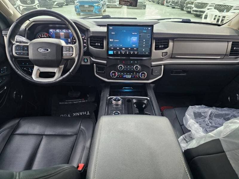 2023 Ford Expedition XLT EL LONG thumbnail 8