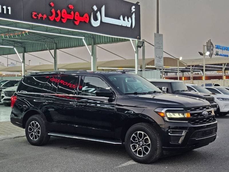 2023 Ford Expedition XLT EL LONG