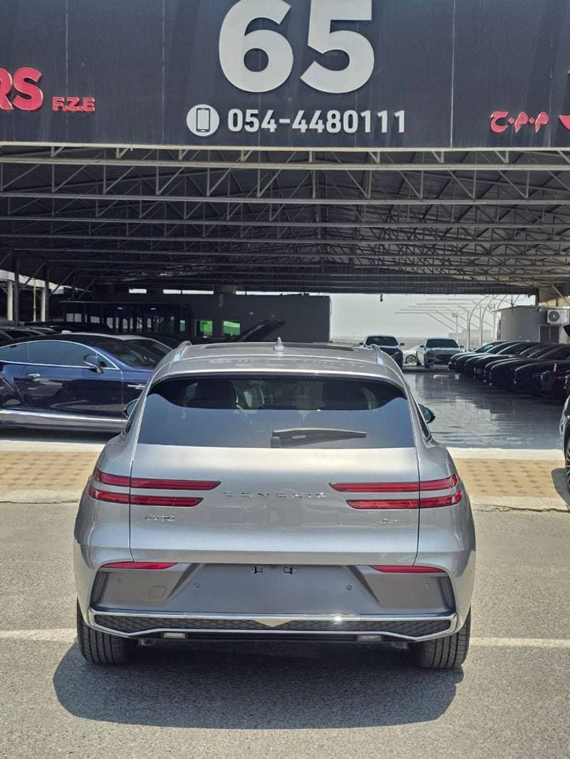 2026 Genesis GV70 PREMIUM thumbnail 6
