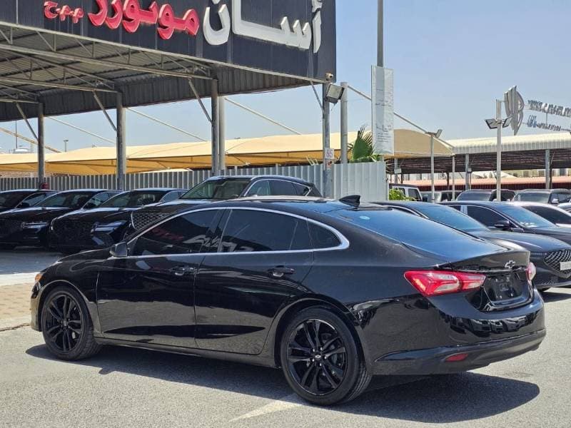 2020 Chevrolet Malibu LT thumbnail 4