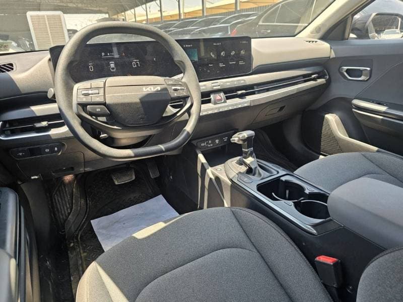 2025 Kia K4 LX STANDARD thumbnail 8
