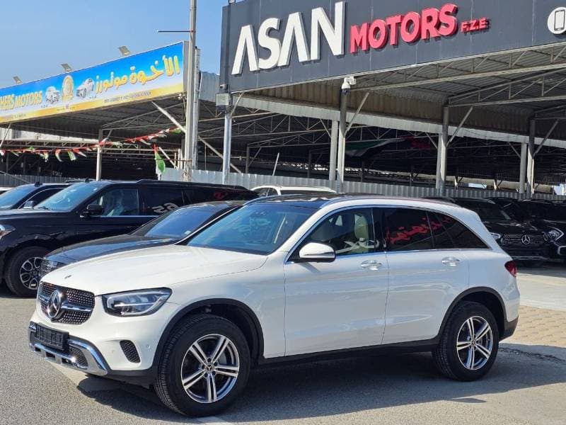 2022 Mercedes Benz GLC 300 4MATIC thumbnail 3