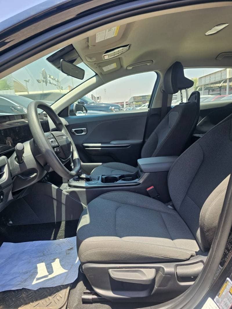 2025 Kia K4 LX STANDARD thumbnail 7