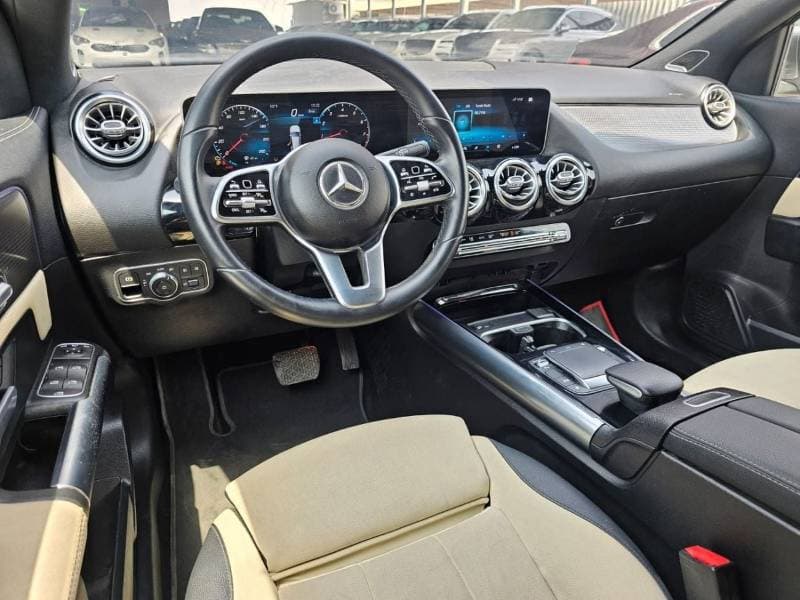 2021 Mercedes Benz GLA250 STANDARD thumbnail 8