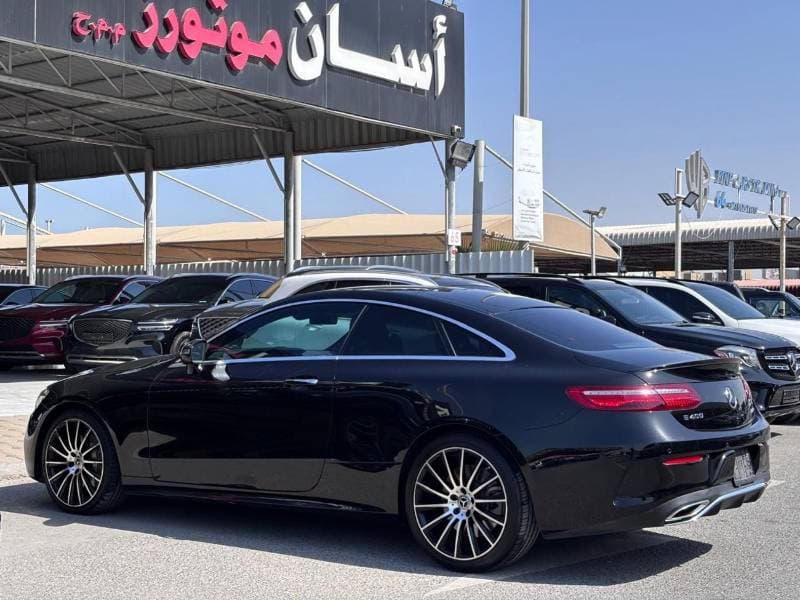 2018 Mercedes Benz E400 STANDARD thumbnail 4