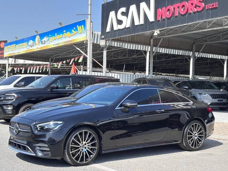 2018 Mercedes Benz E400 STANDARD thumbnail 3