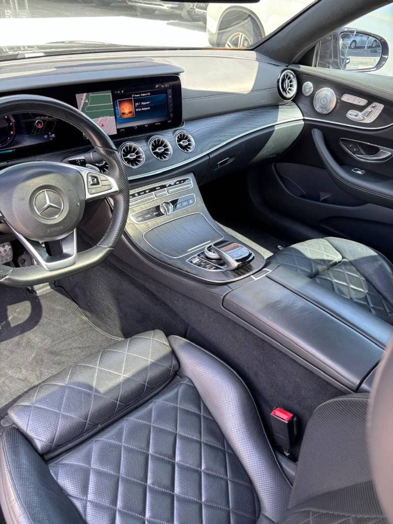 2018 Mercedes Benz E400 STANDARD thumbnail 8