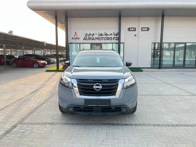 2024 Nissan Pathfinder SV thumbnail 2