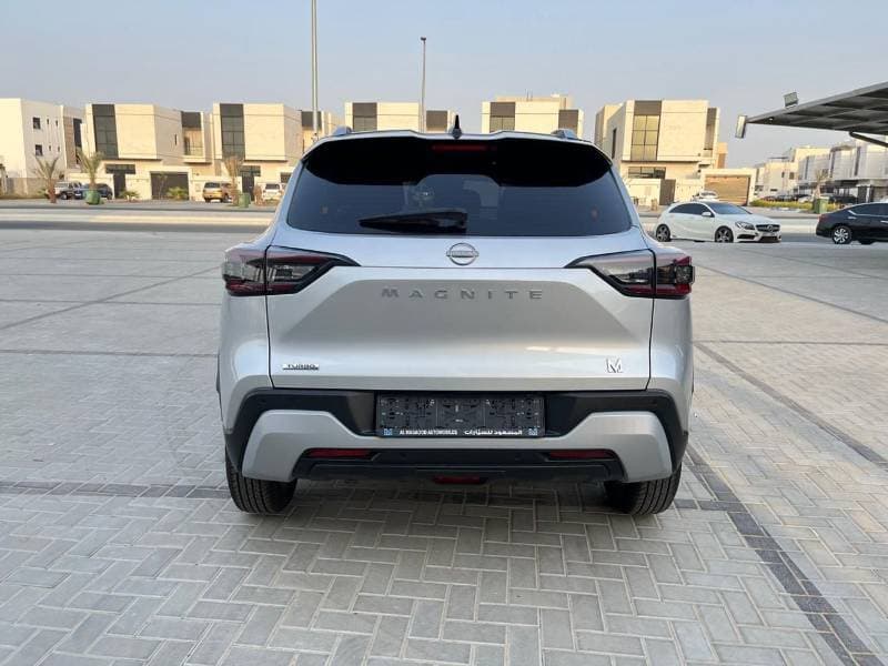 2025 Nissan Magnite SL thumbnail 5