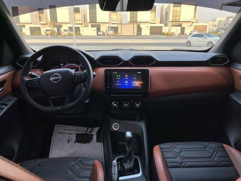 2025 Nissan Magnite SL thumbnail 7