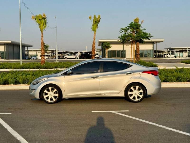 2011 Hyundai Avante STANDARD thumbnail 6