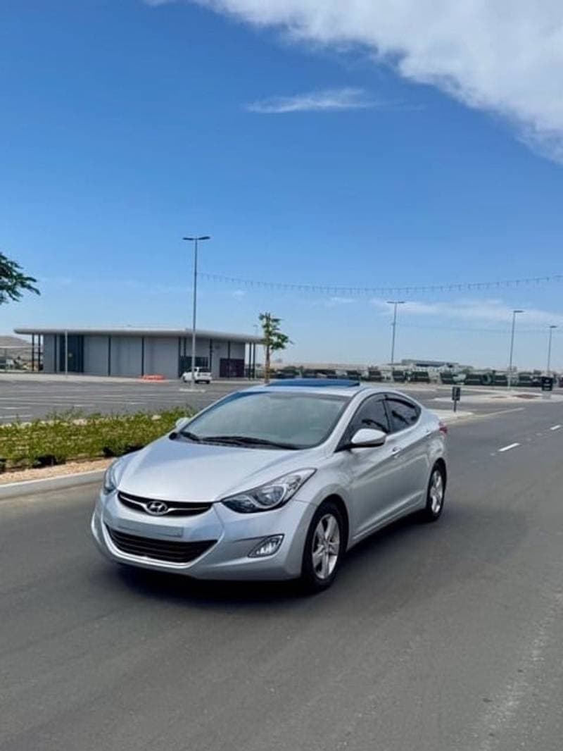 2012 Hyundai Avante STANDARD
