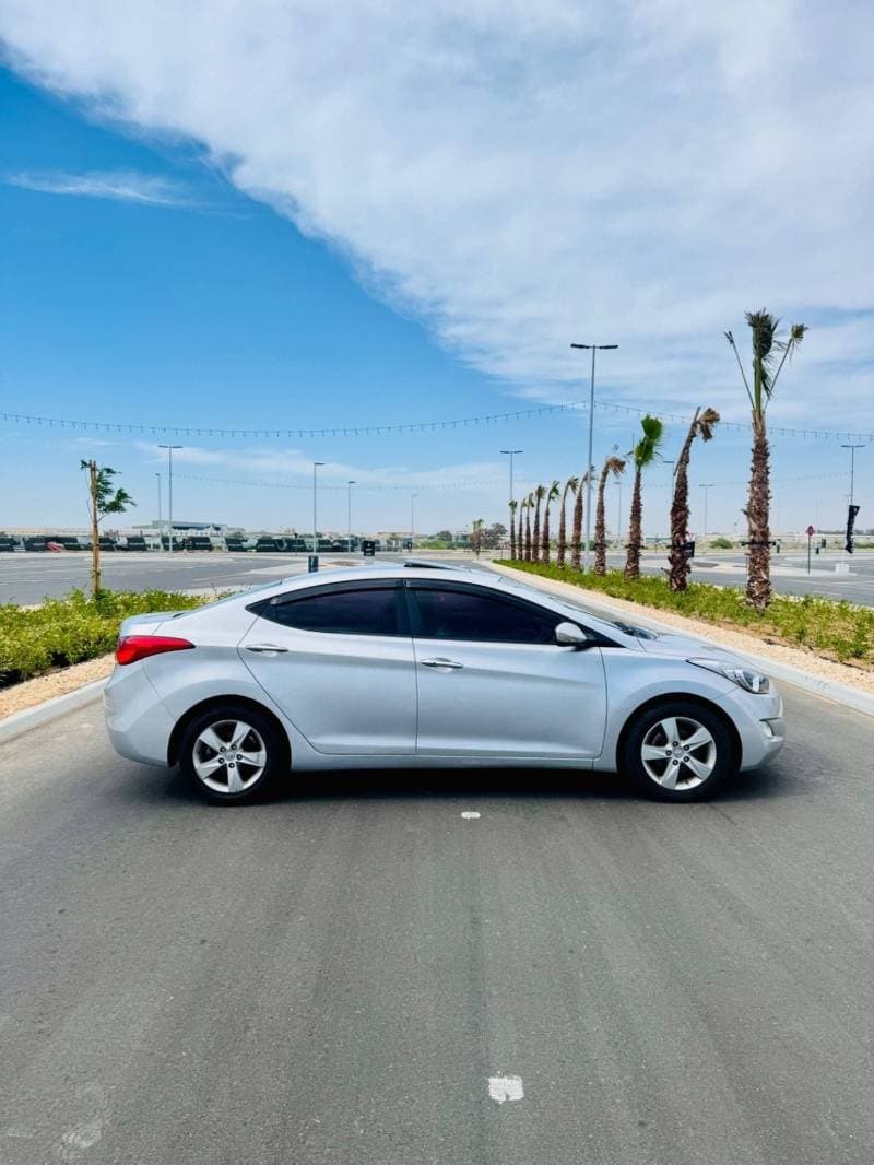 2012 Hyundai Avante STANDARD thumbnail 5