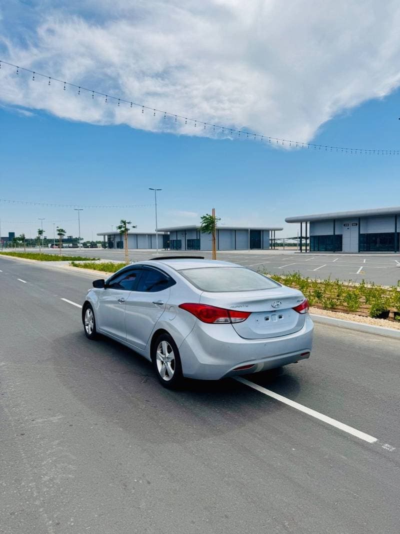 2012 Hyundai Avante STANDARD thumbnail 7