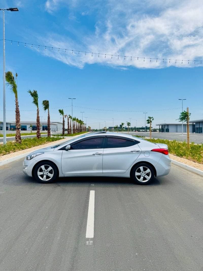 2012 Hyundai Avante STANDARD thumbnail 6