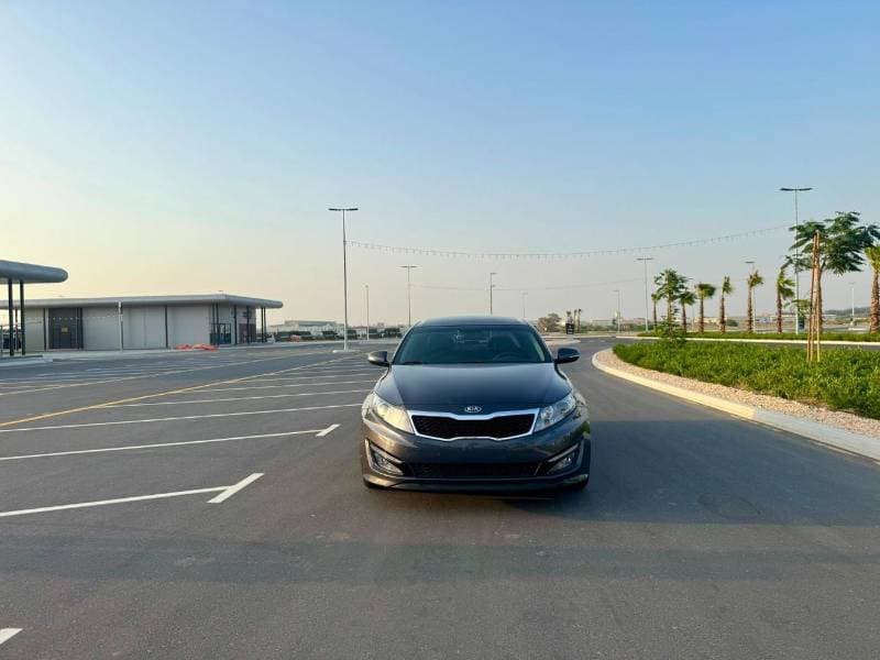 2011 Kia K5 STANDARD thumbnail 3