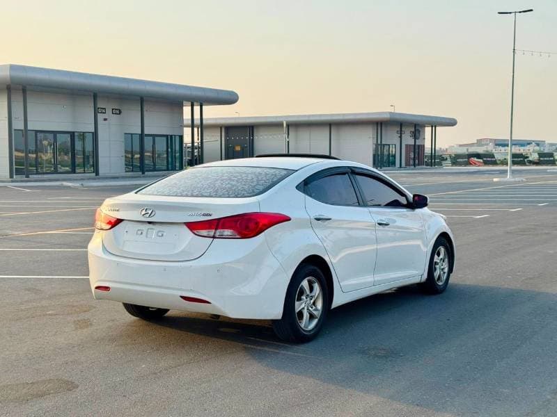 2012 Hyundai Avante STANDARD thumbnail 8