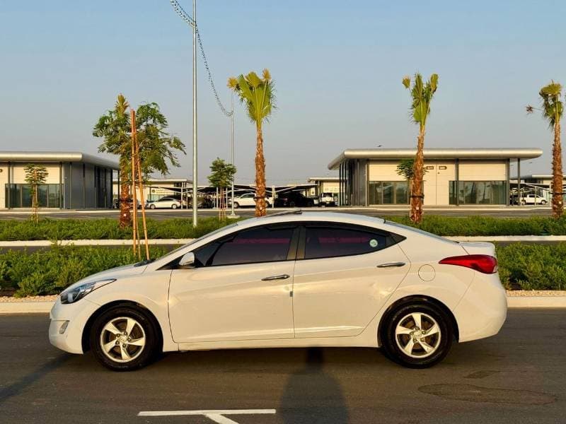 2012 Hyundai Avante STANDARD thumbnail 6
