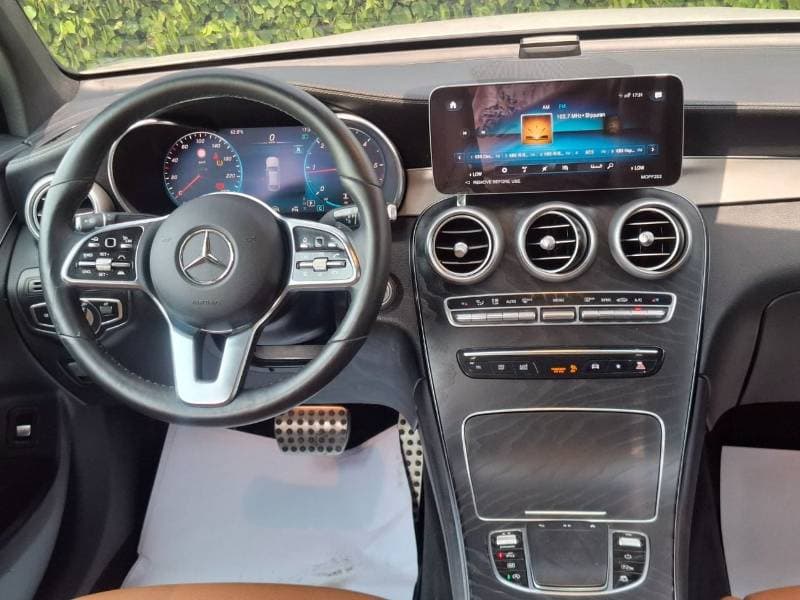 2023 Mercedes Benz GLC250 thumbnail 8