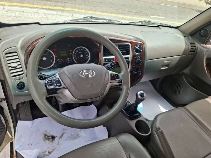 2016 Hyundai Porter STANDARD thumbnail 8