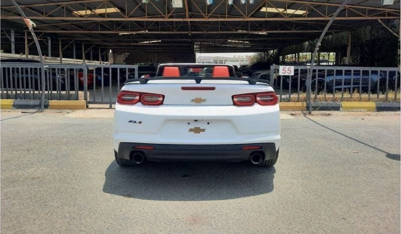 2019 Chevrolet Camaro 3LT RS thumbnail 6