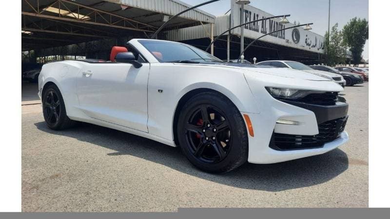 2019 Chevrolet Camaro 3LT RS thumbnail 4