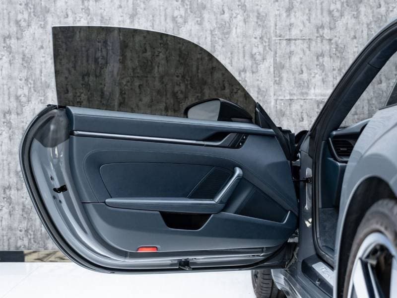 2025 Porsche 911 CARRERA thumbnail 7