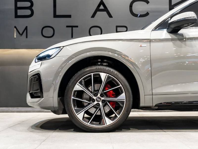 2022 Audi Q5 45 TFSI SPORTBACK S LINE thumbnail 7