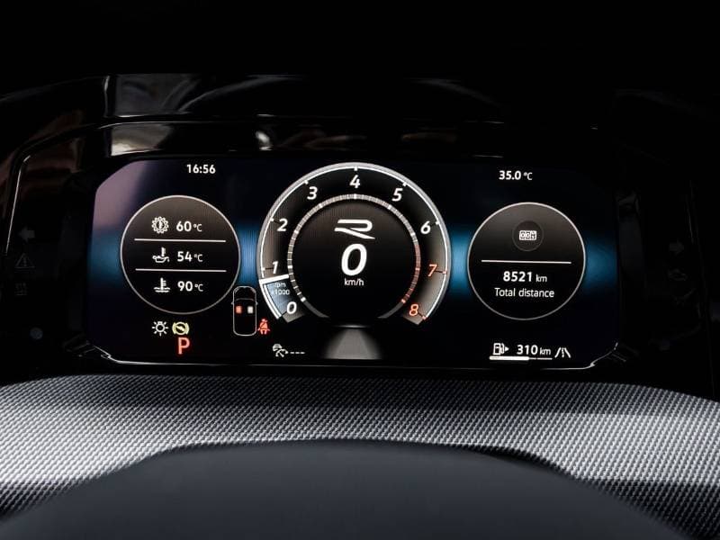 2026 Volkswagen Golf R thumbnail 6