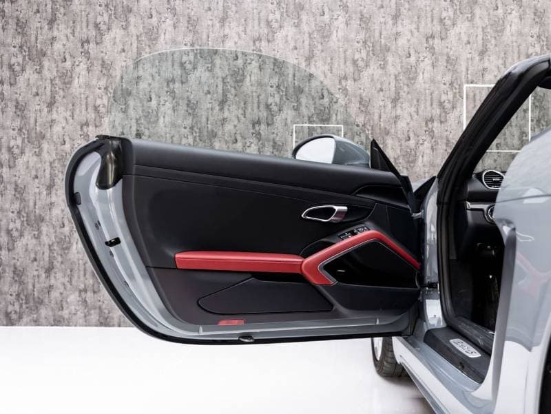 2025 Porsche 718 Boxster S thumbnail 8
