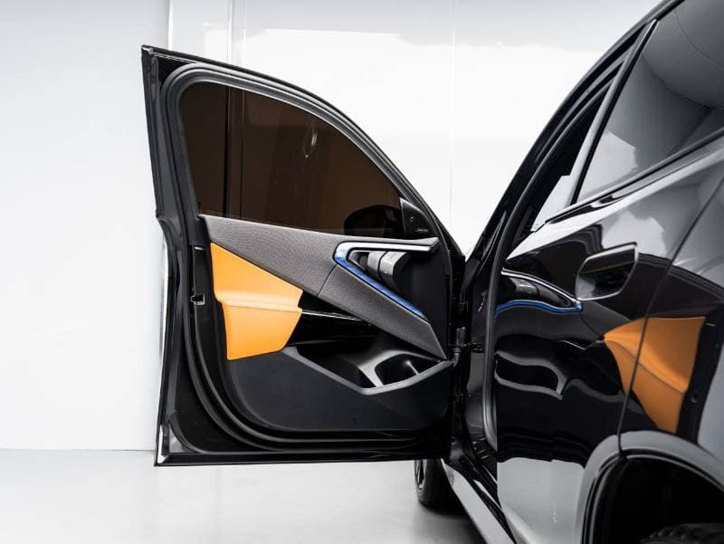 2025 BMW X3 M50 XDRIVE thumbnail 8