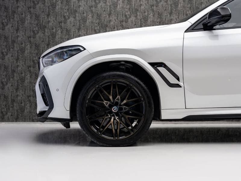 2023 BMW X6 M STANDARD thumbnail 6