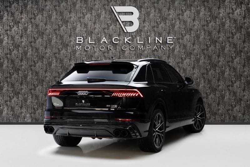 2020 Audi Q8 55 TFSI thumbnail 3