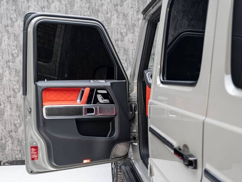 2026 Mercedes Benz G63 AMG STANDARD thumbnail 7