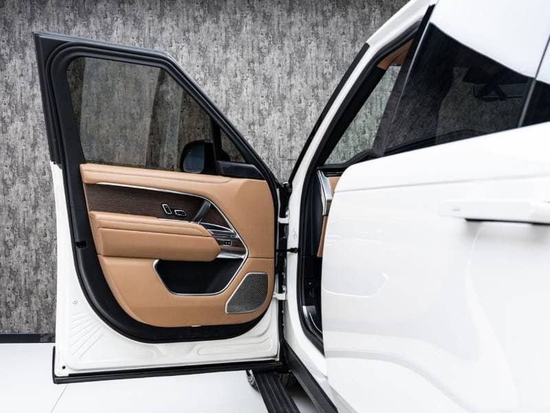 2024 Land Rover Range Rover AUTOBIOGRAPHY LWB P530 thumbnail 7