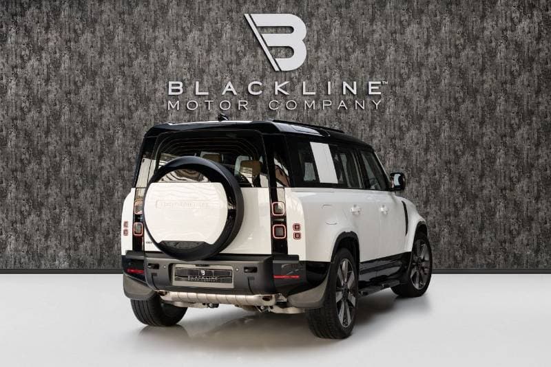 2026 Land Rover Defender 110 X DYNAMIC HSE P400 thumbnail 4