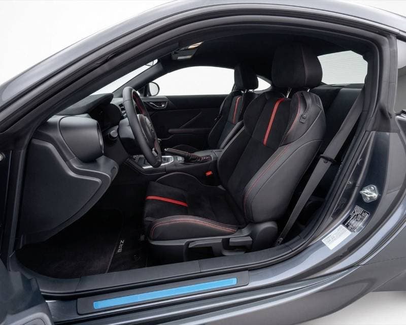 2025 Subaru BRZ 4S thumbnail 7