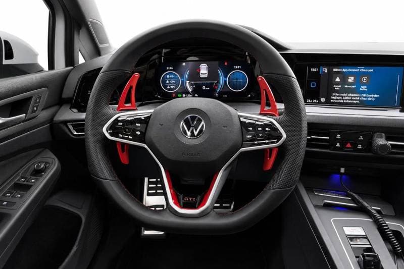 2022 Volkswagen Golf GTI thumbnail 8