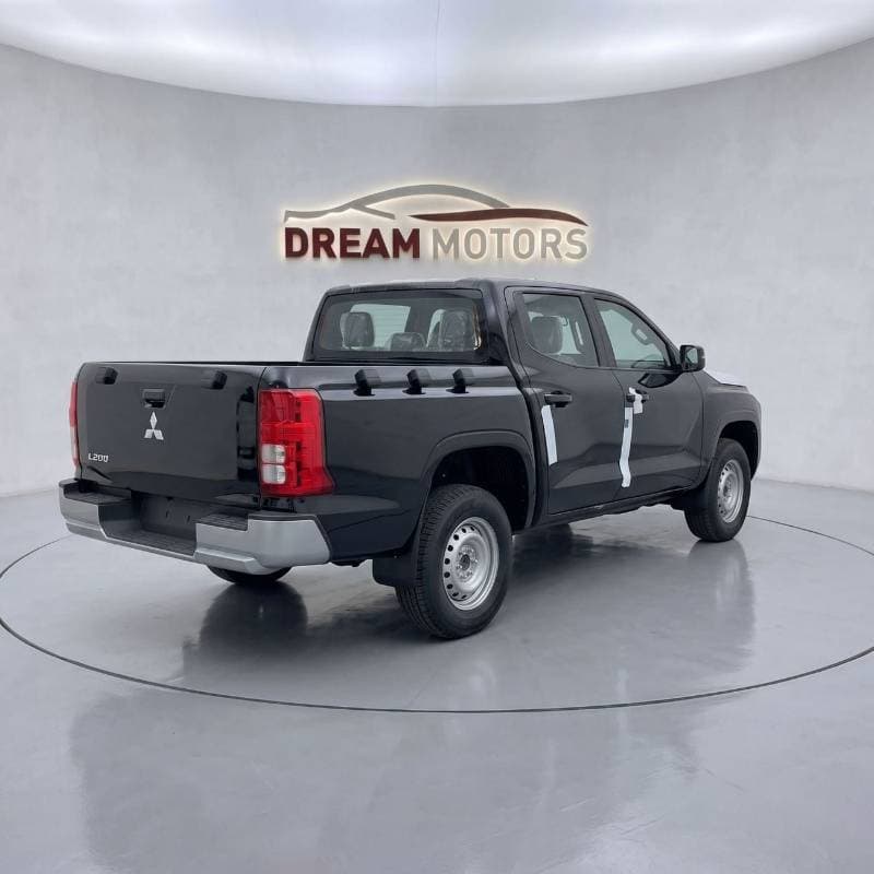 2026 Mitsubishi L200 GL thumbnail 2