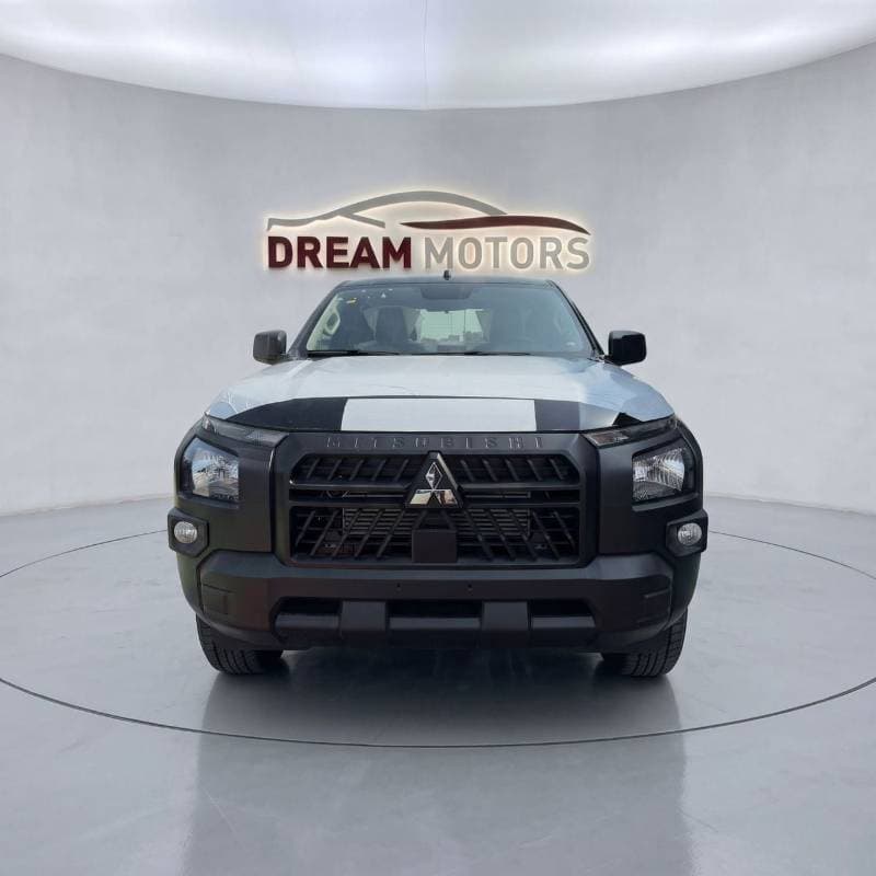 2026 Mitsubishi L200 GL thumbnail 3
