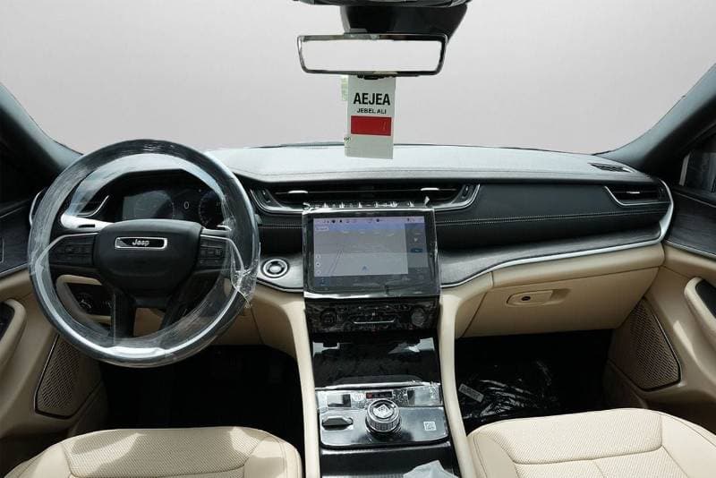 2025 Jeep Grand Cherokee L LIMITED thumbnail 7
