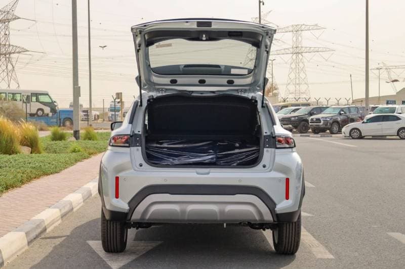2025 Suzuki Fronx GLX thumbnail 3