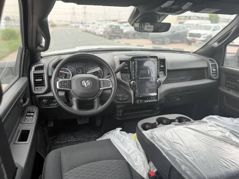 2025 RAM 2500 LARAMIE thumbnail 4