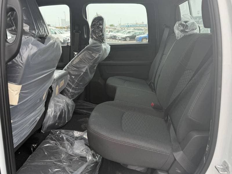 2025 RAM 2500 LARAMIE thumbnail 3