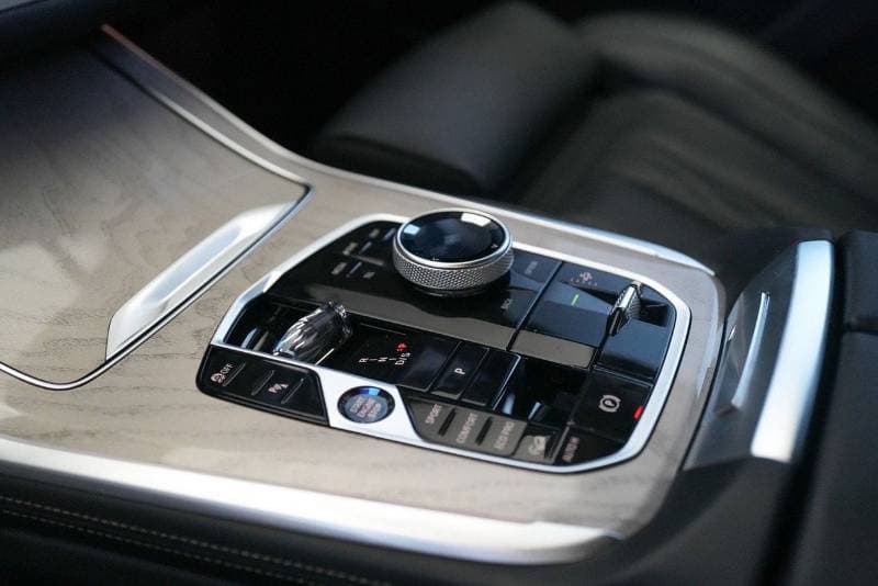 2025 BMW X7 XDRIVE40I M SPORT thumbnail 2