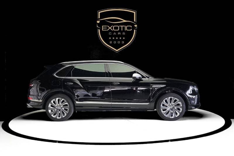 2024 Bentley Bentayga AZURE EWB thumbnail 4